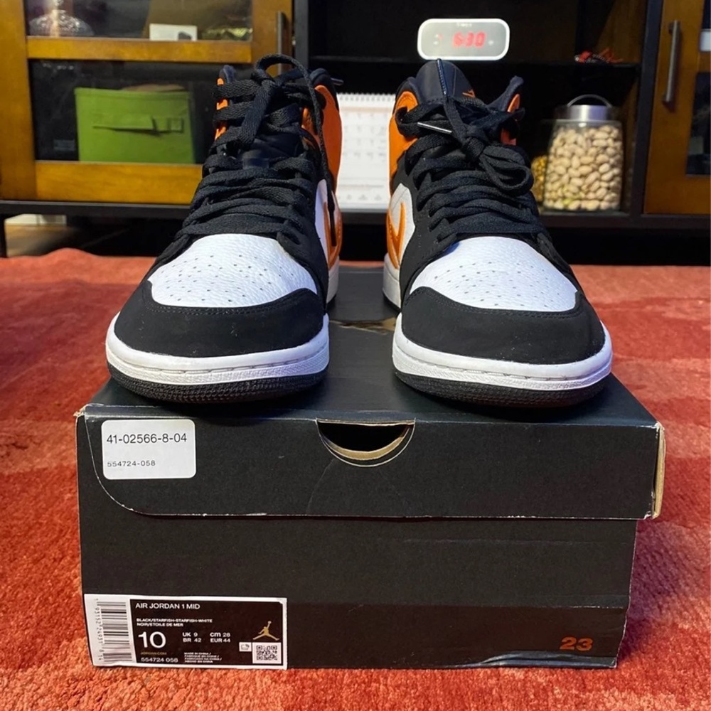 AIR JORDAN 1 MID 'SHATTERED BACKBOARD'